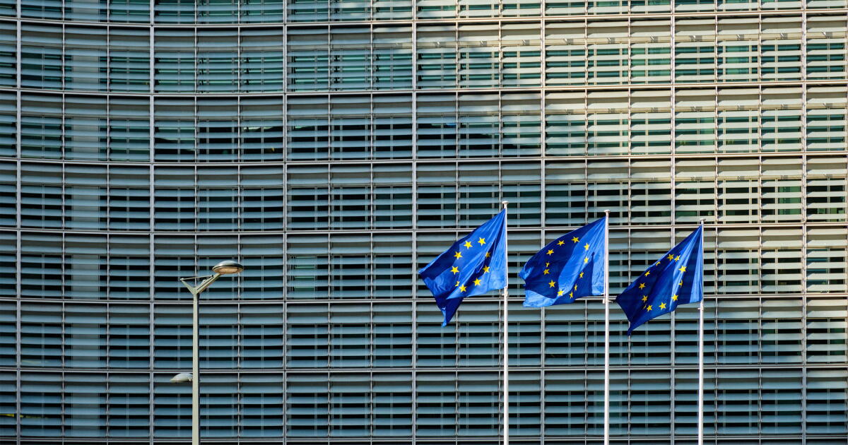 EU securitization deal set to miss October target