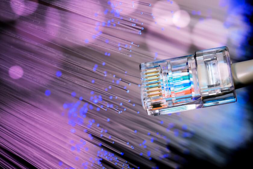 Fibre broadband, glass fibre