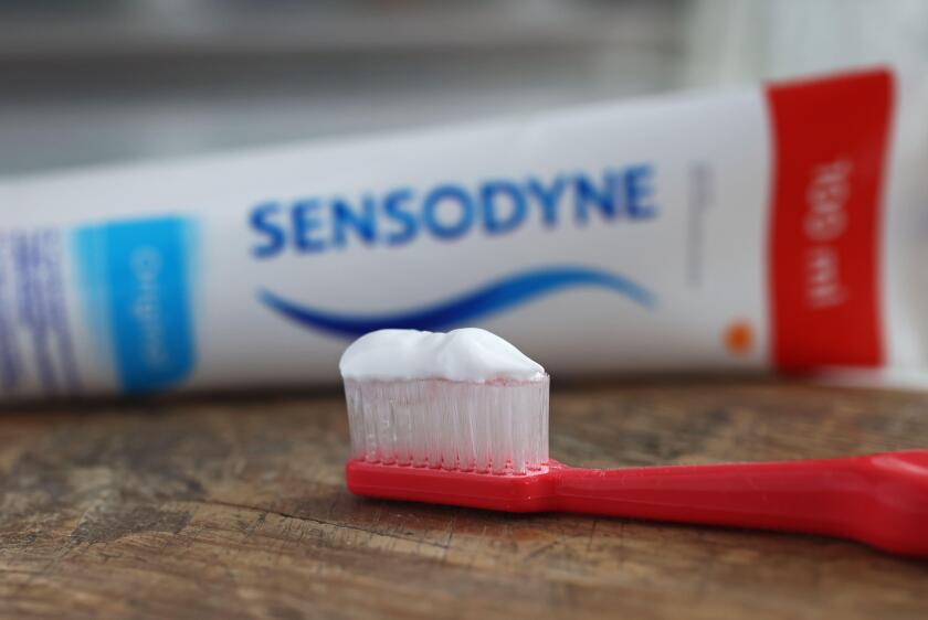 The American pharmaceutical company Pfizer has decided to sell its share in the consumer health care company Haleon, which is co-owned with the British GSK, in connection with a stock exchange listing planned for 18 July. Haleon owns brands such as the pa